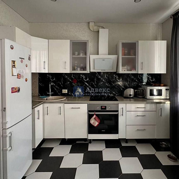 Квартира 2-комн., 60 м²