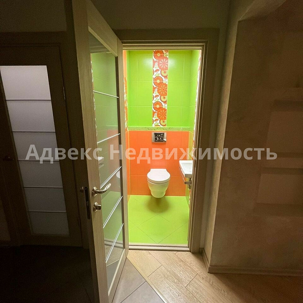 Квартира 3-комн., 121 м²