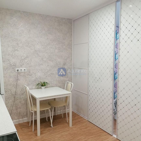 Квартира 1-комн., 43 м² Квартира 1-комн., 43 м²