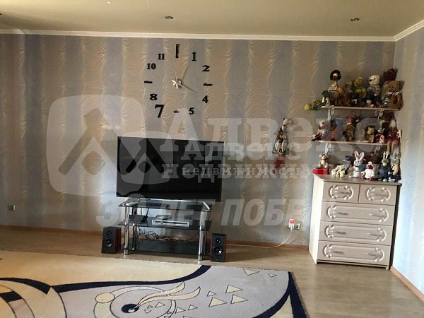 Квартира 4-комн., 140.3 м²