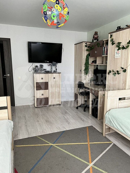 Квартира 3-комн., 76.3 м²