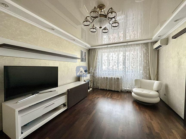 3-к квартира, 96 кв.м. 3-к квартира, 96 кв.м.