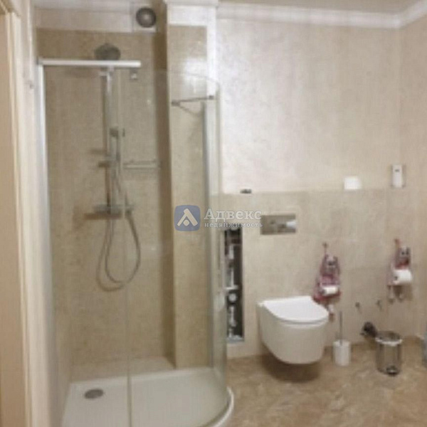 Квартира 3-комн., 126.9 м²