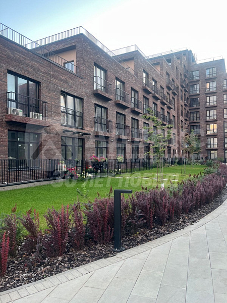 Квартира 2-комн., 65 м²