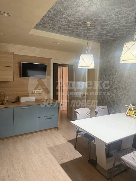 3-к квартира, 90 кв.м.