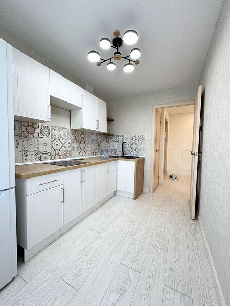 Квартира 3-комн., 63.7 м² Квартира 3-комн., 63.7 м²
