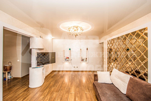 3-к квартира, 90 кв.м.