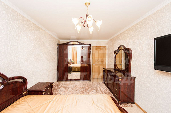 Квартира 3-комн., 87 м²
