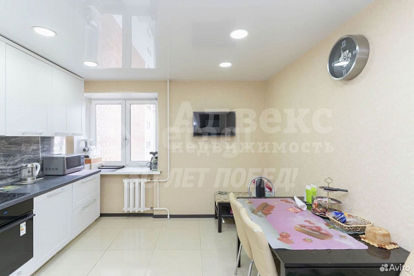 Квартира 2-комн., 60.2 м²