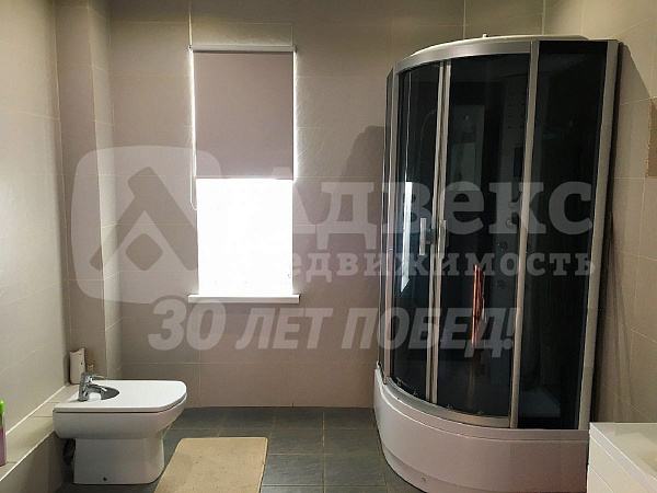 Дом 151 м²