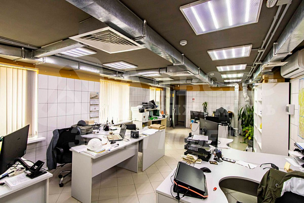 Бизнес-центр, 194 кв.м.