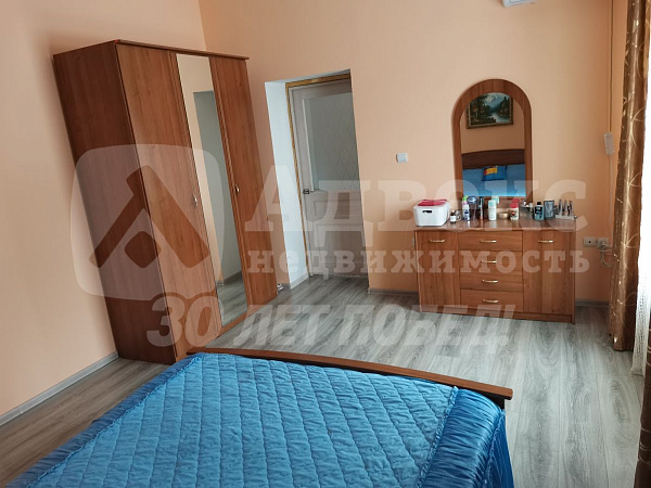 Коттедж 207 м²