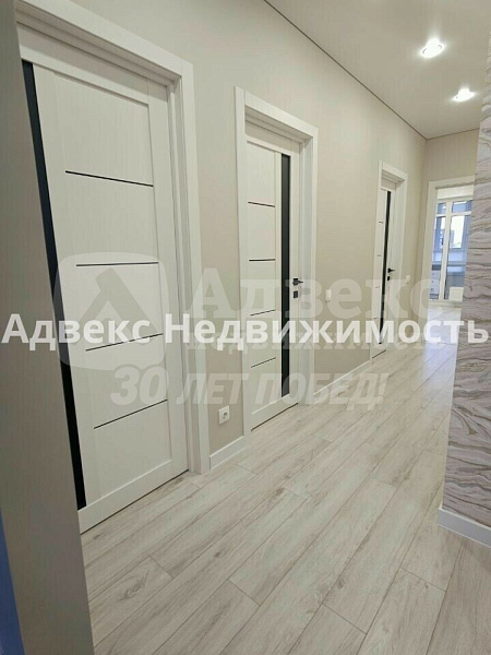 Квартира 3-комн., 103 м²