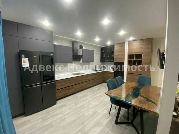 Квартира 3-комн., 89 м²