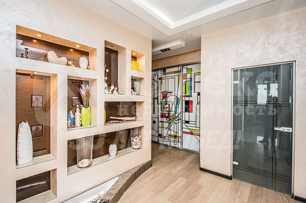 Квартира 3-комн., 119 м²