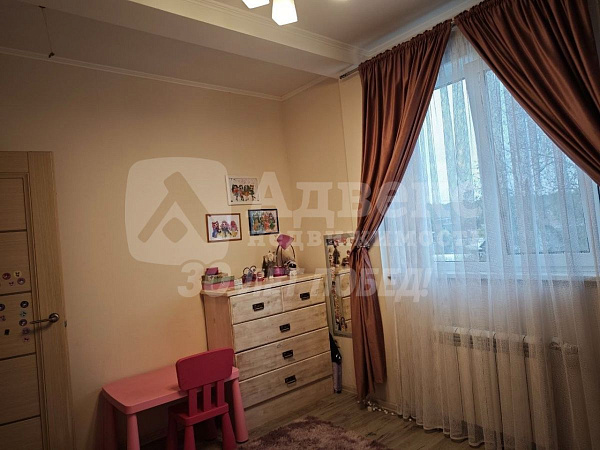 Коттедж 178 м²