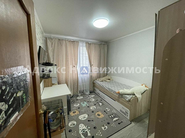 Квартира 4-комн., 81 м²