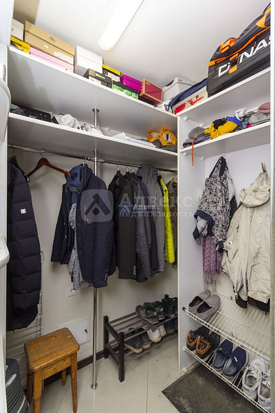 Квартира 3-комн., 160 м² Квартира 3-комн., 160 м²