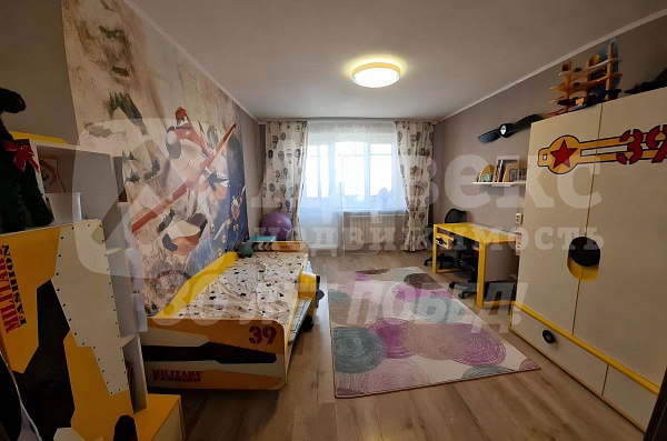 Квартира 3-комн., 91.5 м²