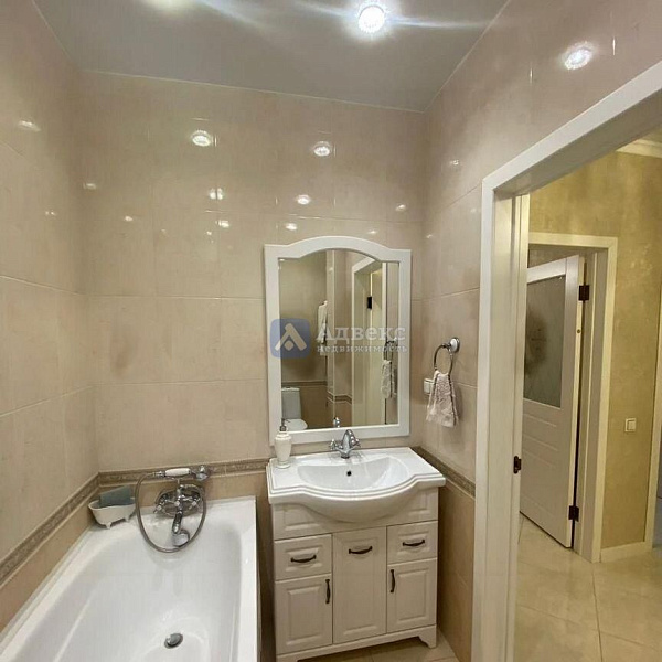 Квартира 1-комн., 42 м²