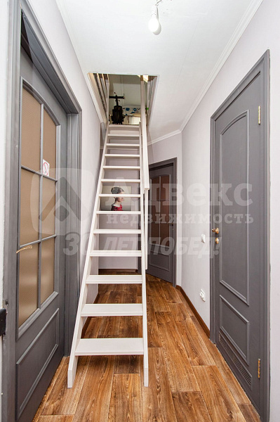 Коттедж 230 м²