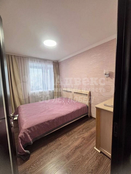 Квартира 3-комн., 74 м²