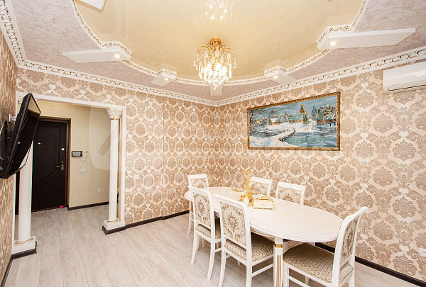 Квартира 2-комн., 80 м²