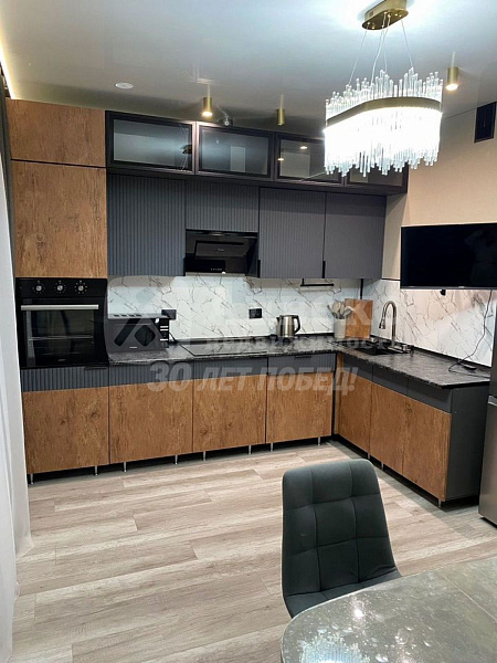 Квартира 2-комн., 55 м²