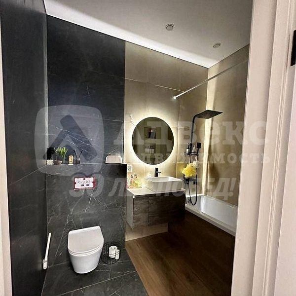 Квартира 2-комн., 65 м²