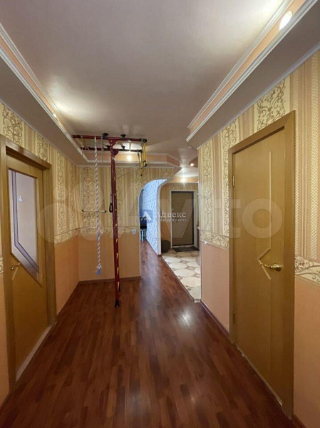Квартира 3-комн., 82 м²