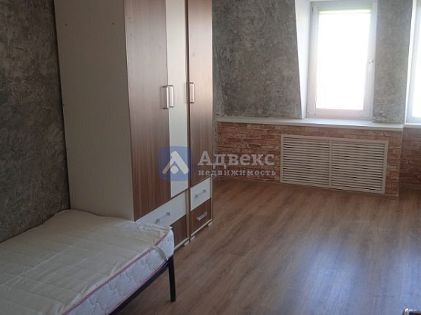 4-к квартира, 130 кв.м. 4-к квартира, 130 кв.м.