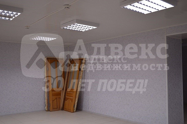 Бизнес-центр, 210 кв.м.