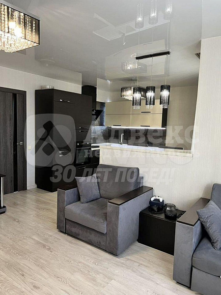 Квартира 3-комн., 76.3 м²
