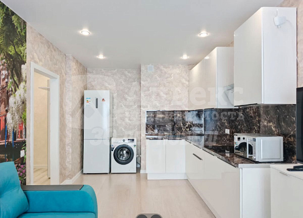 Квартира 1-комн., 43 м²