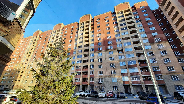 Квартира 2-комн., 74 м²