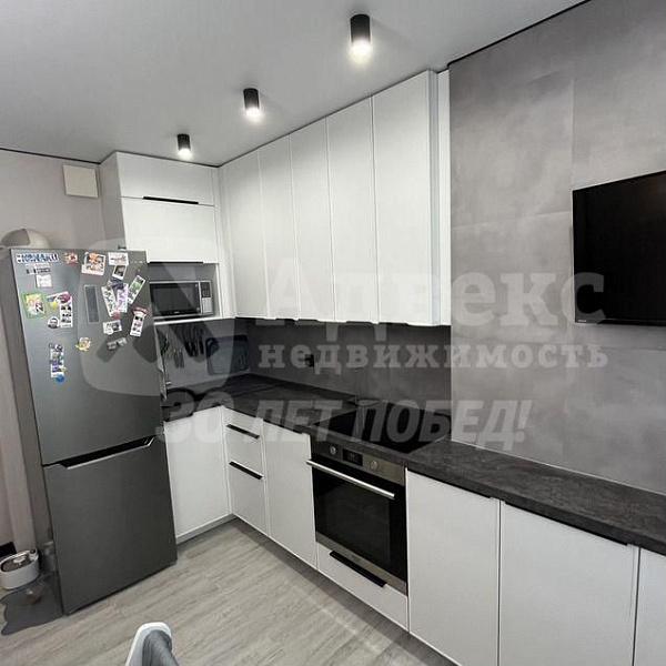 2-к квартира, 70 кв.м.