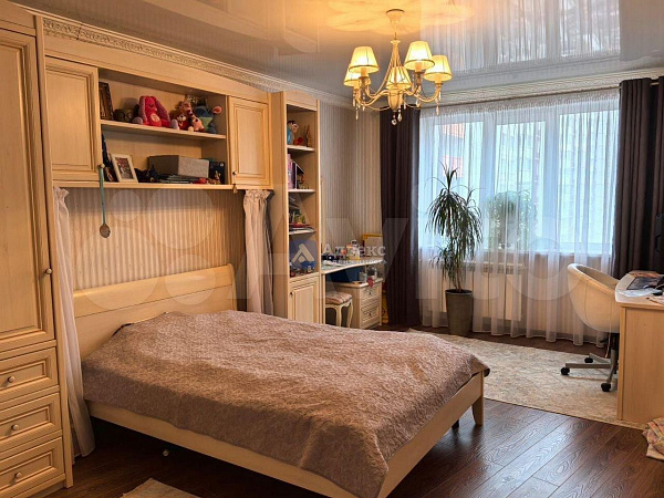 3-к квартира, 90 кв.м.