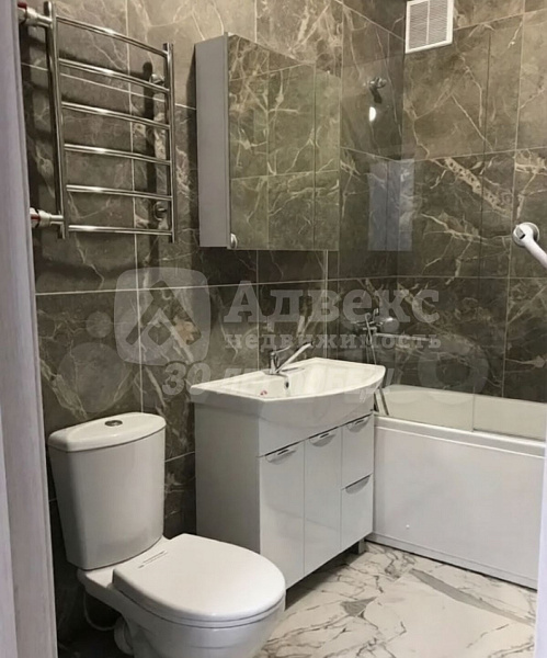 Квартира 3-комн., 69.7 м²