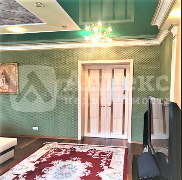 Квартира 4-комн., 191.7 м²