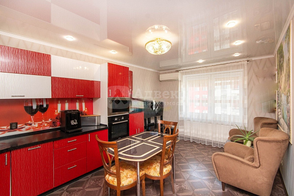 Квартира 3-комн., 74.6 м²