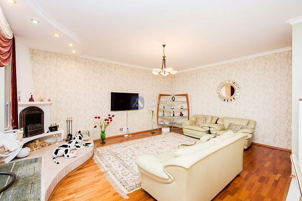 Квартира 2-комн., 123.3 м² Квартира 2-комн., 123.3 м²