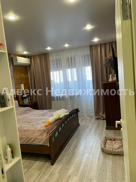 Квартира 3-комн., 90.1 м²