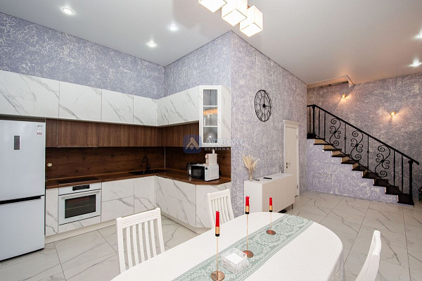 Дача/Коттедж, 241.7 кв.м.