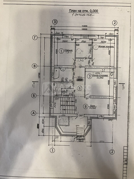 Коттедж 370 м²