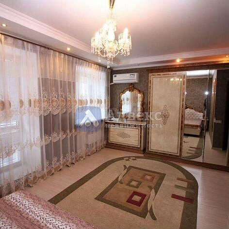 Квартира 3-комн., 92 м² Квартира 3-комн., 92 м²