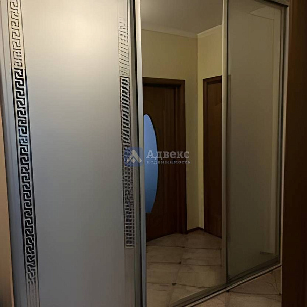 Квартира 2-комн., 76 м²