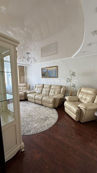 3-к квартира, 90 кв.м.