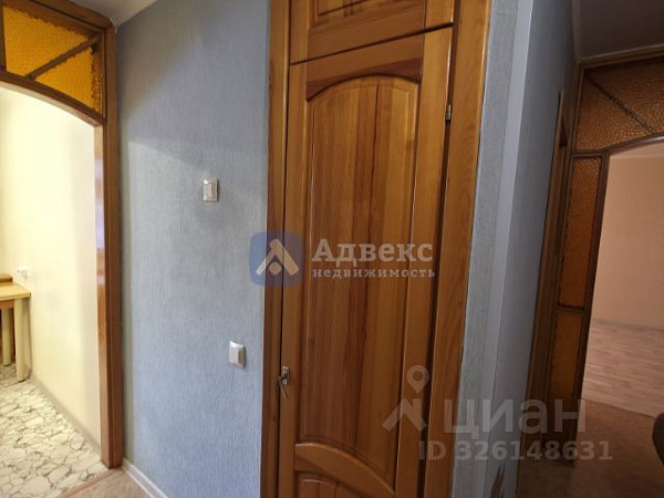 Квартира 3-комн., 58 м²