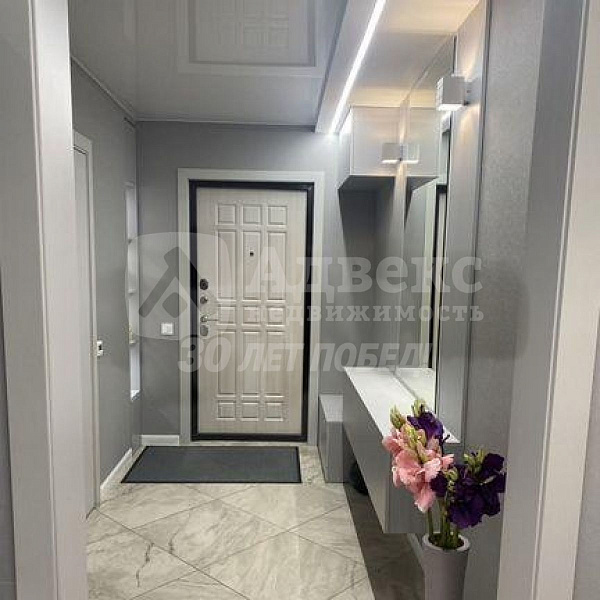 Квартира 3-комн., 92.7 м²