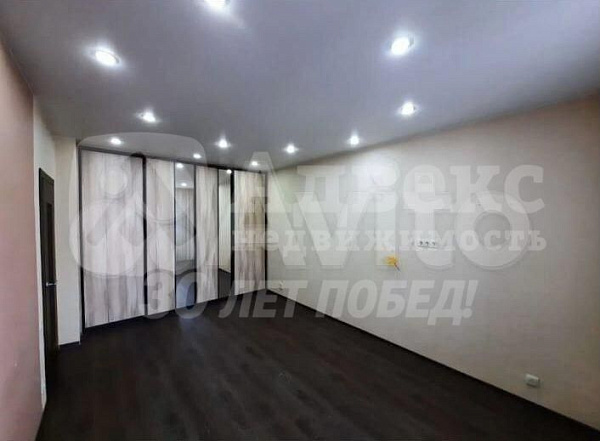 Квартира 1-комн., 42.2 м²